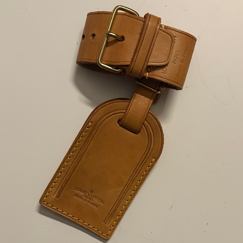 🎉LOW START🎉Louis Vuitton Tan Leather luggage Tag